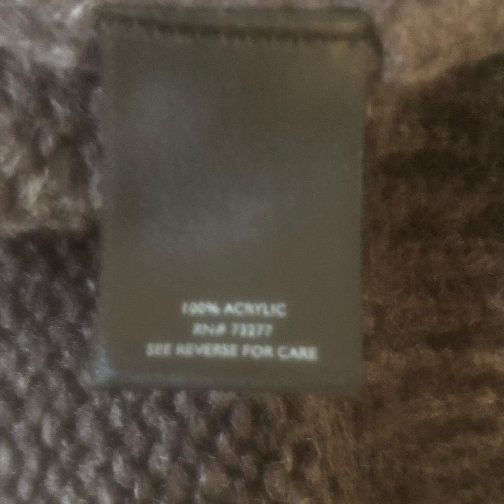 Simply Vera Vera Wang Color Block Fuzzy Ombr Swea… - image 6